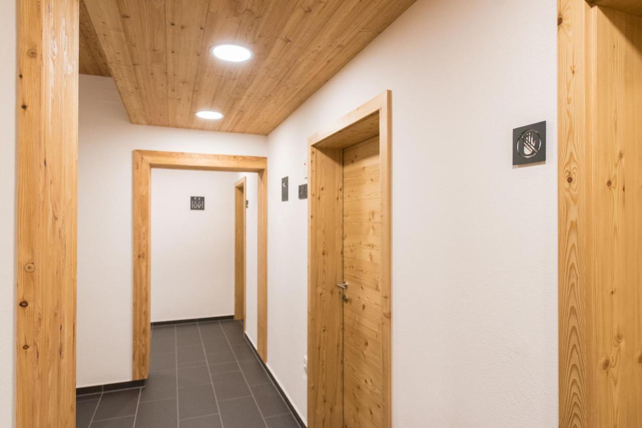 Guesthouse Lajnar Zgornja Sorica Exteriör bild